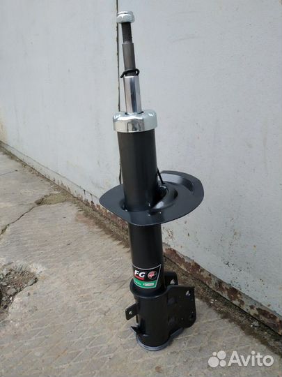 Стойки передние