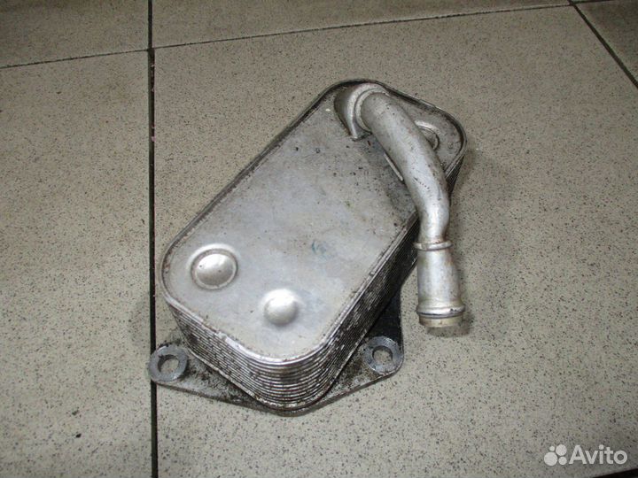 Радиатор масляный BMW 5-Series (E60/E61)