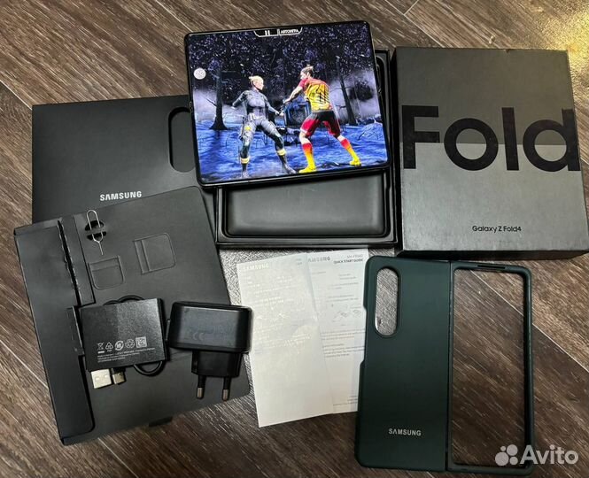 Samsung Galaxy Z Fold4, 12/256 ГБ