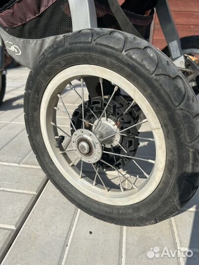 Коляска Bob revolution