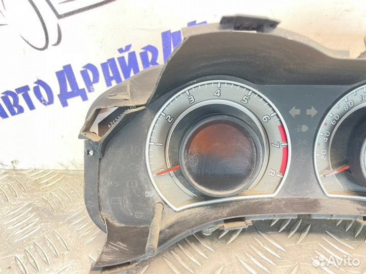 Панель приборов Toyota Corolla ZRE151L 1zrfe 2006