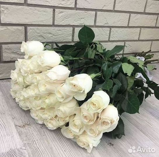 Букет роз 101 роза 51 роза