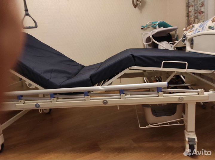 Медицинская кровать для лежачих больных бу