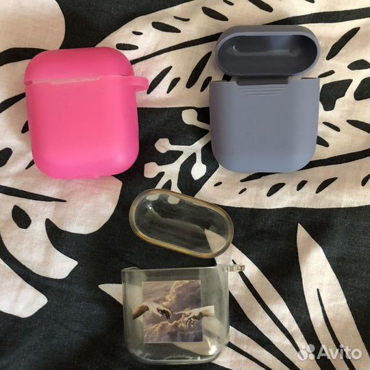 Чехлы на Airpods 2