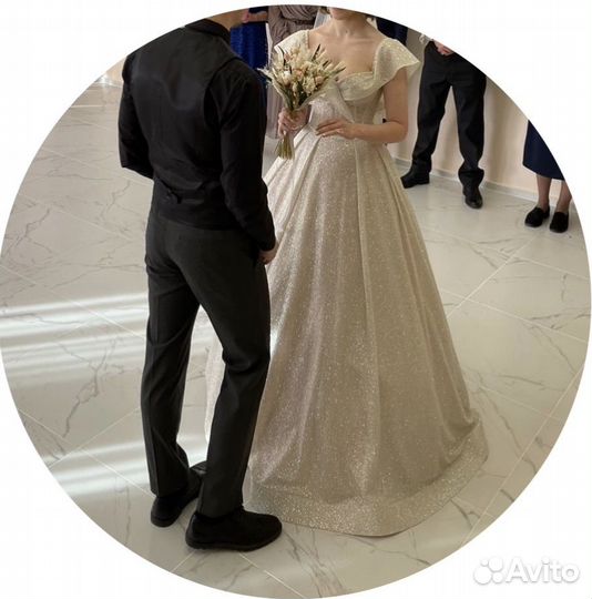 Свадебное вечернее платье