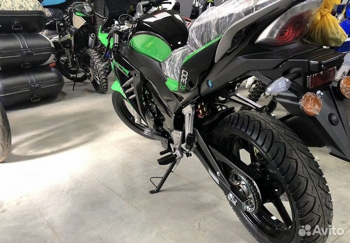 Мотоцикл racer RC300CS skyway