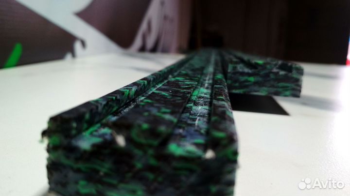 Продам склизы 2 шт для снегохода Рысь