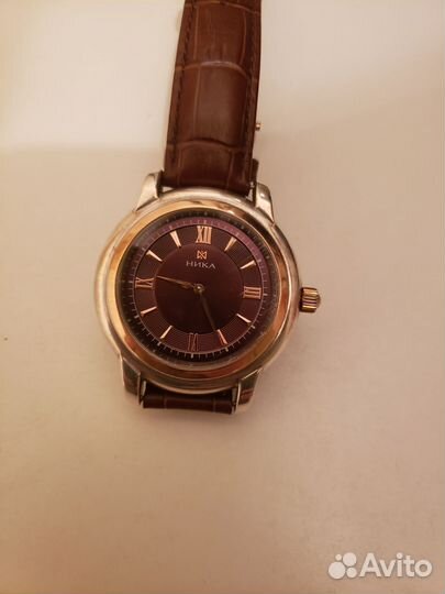 Наручные часы серебро, золото