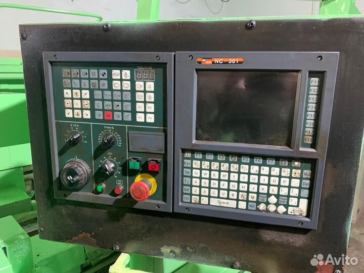 Станок токарный с чпу 16к30Ф3