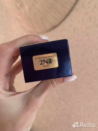 Зарезервирован. Крем тональный estee lauder 2n2