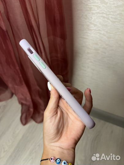 Чехол iPhone 11