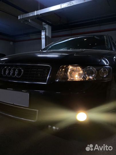 Audi A4 1.8 AT, 2003, 306 000 км