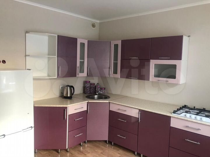 1-к. квартира, 43 м², 1/9 эт.