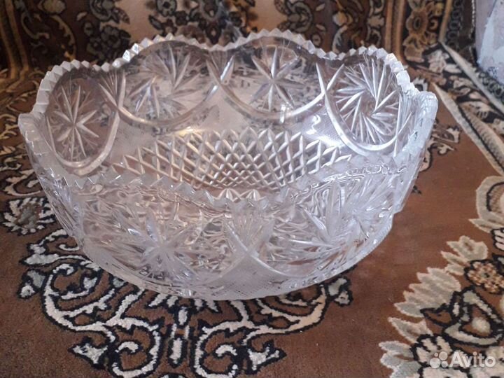 Вазы хрустальные