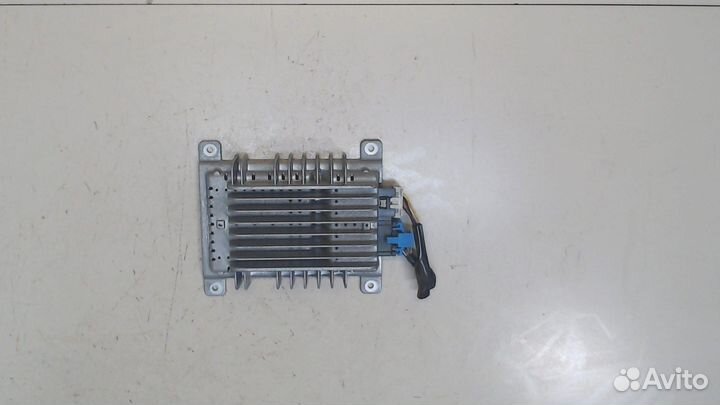 Усилитель звука Infiniti QX56, 2004