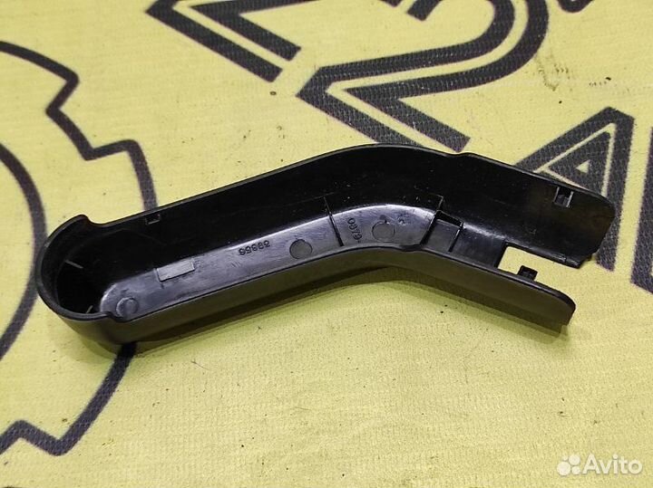 Пластиковая накладка Subaru Legacy BLE EZ30D