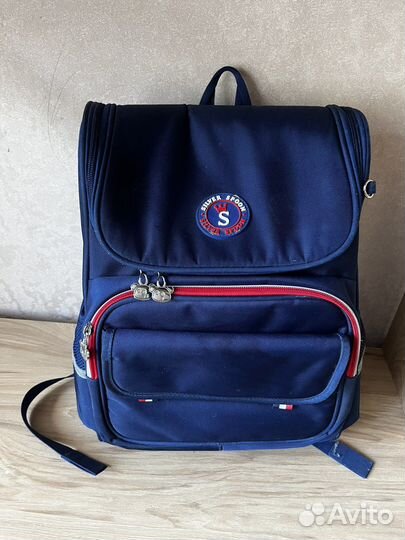Школьный рюкзак