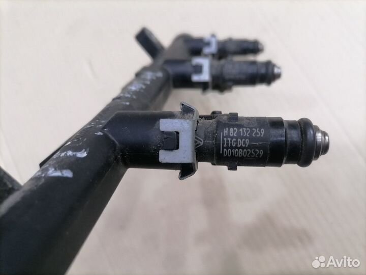 Рейка топливная (рампа) Renault Fluence 2010-2017