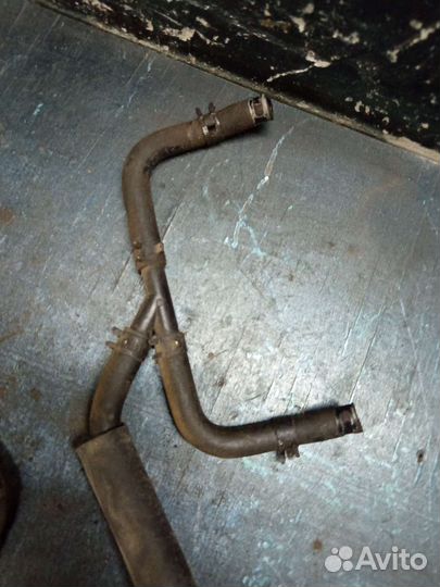 Патрубок коллектора Kia Spectra