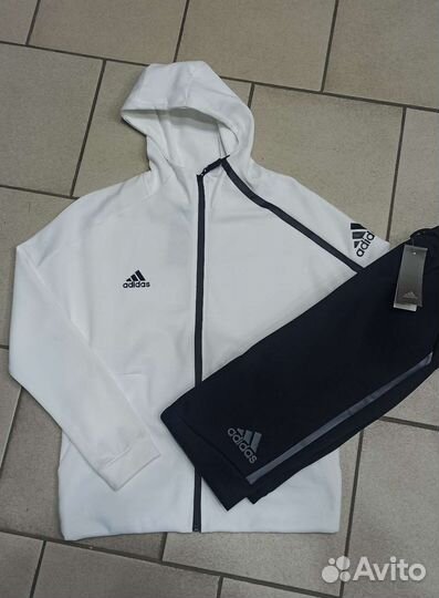 Спортивный костюм adidas мужской