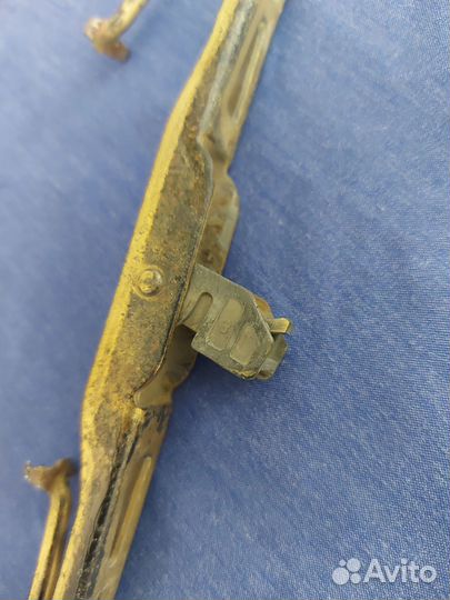 Щетка стеклоочистителя Chevrolet Lanos 1.5 Б/У