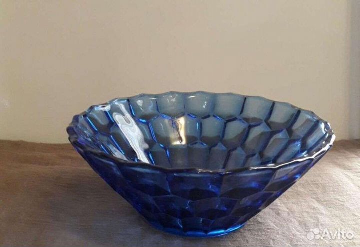 Салатница, ваза для фруктов