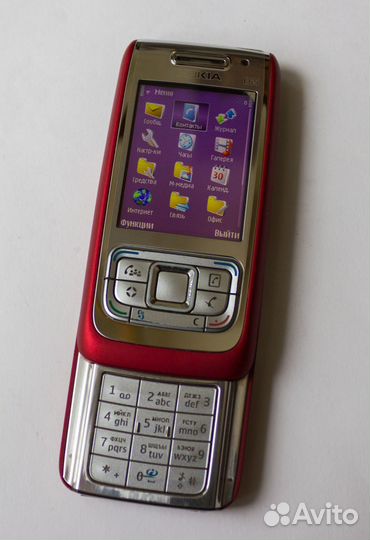 Ретро смартфон Nokia E65