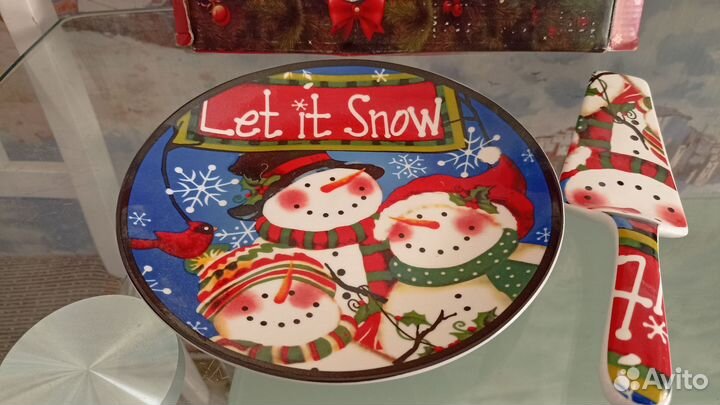 Тарелка с лопаткой для торта