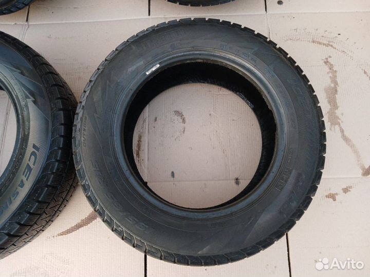 Pirelli Ice Asimmetrico 195/65 R15 91Q