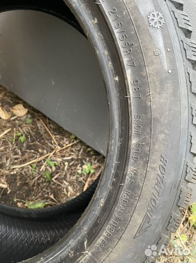 Kumho I'Zen KW22 215/55 R17 98T