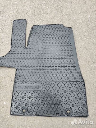 Резиновые коврики Volkswagen caravella