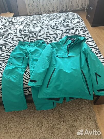 Горнолыжный костюм