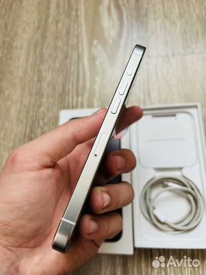iPhone 15 Pro, 128 ГБ