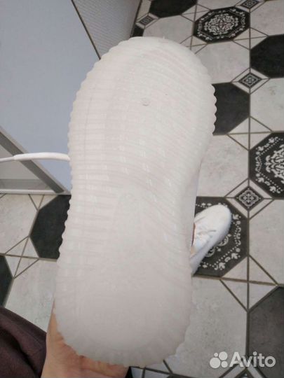 Кроссовки для девочки