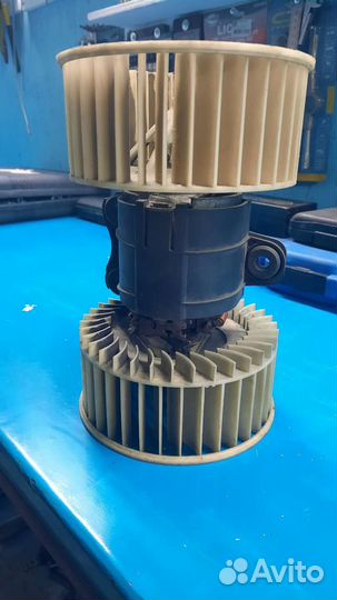 Моторчик печки х5 е53