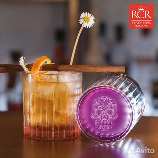 Бокалы и фужеры,цветное стекло и хрусталь