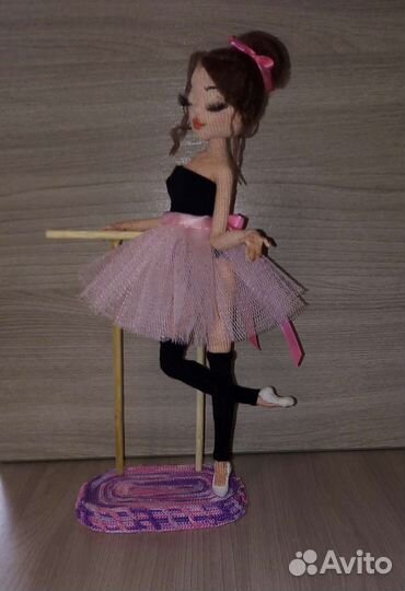 Вязаные игрушки крючком кукла балерина