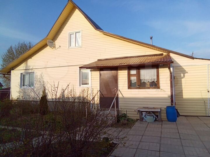 Дом 171 м² на участке 15 сот.