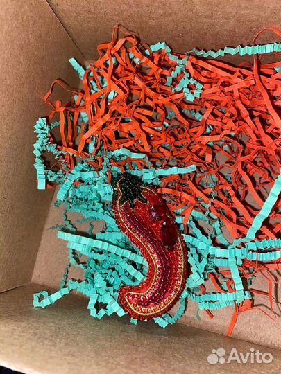 Брошь Перчик