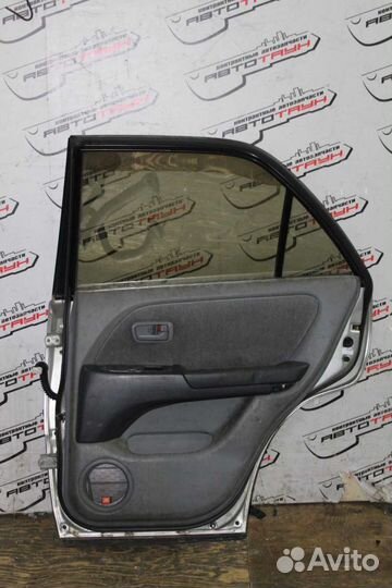 Дверь toyota lexus harrier RX300 ACU10W ACU15W MCU