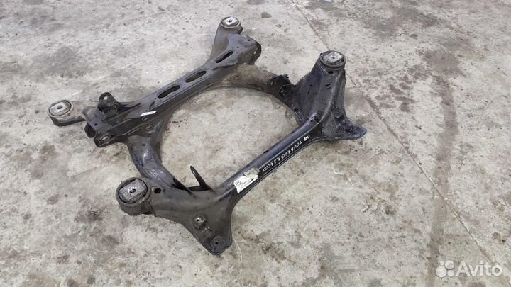 Балка передняя Volkswagen touareg