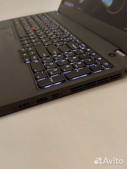 Lenovo ThinkPad T560. i7-6600u/128/8. IPS