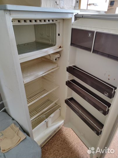 Холодильник бу