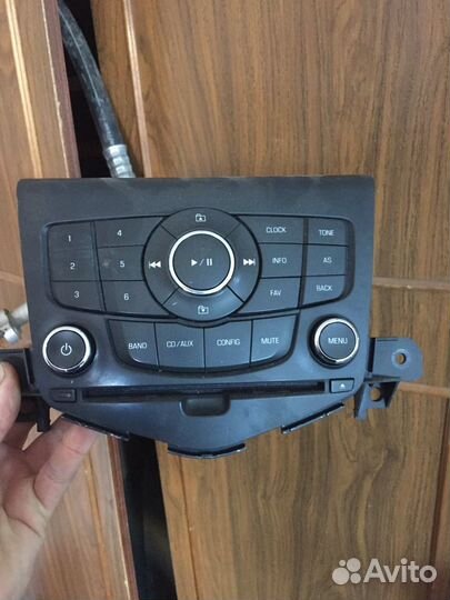 Блок управление магнитолой Шевроле Круз
