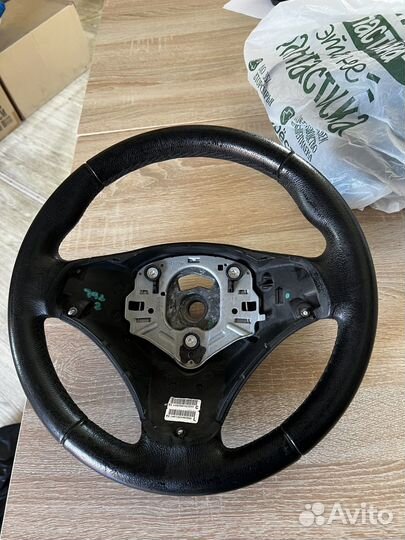 Bmw e90 e81 e84 e87 спортивный руль