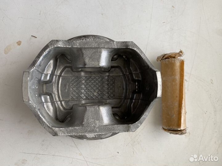 Mercruiser 6.2 порншень стандартный