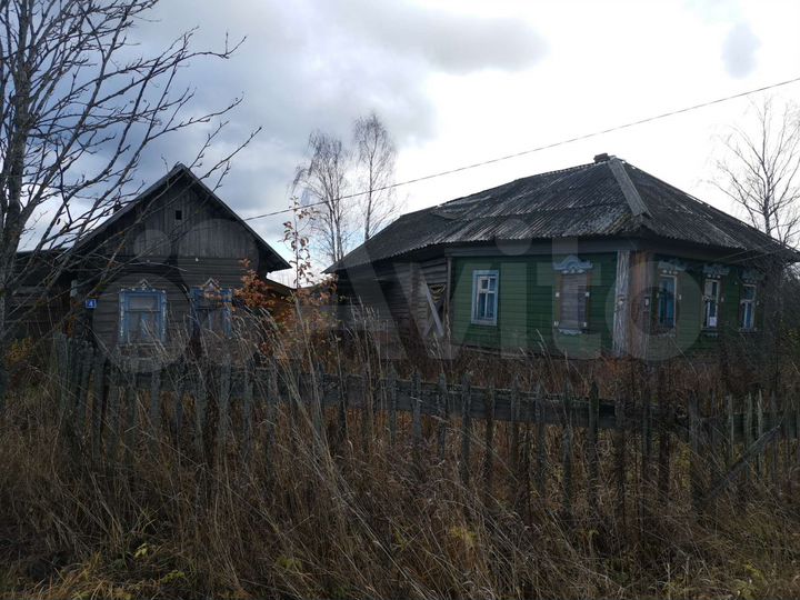 Дом 38 м² на участке 5 сот.