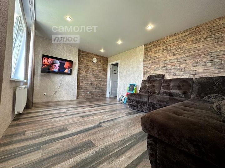 3-к. квартира, 76,8 м², 14/25 эт.