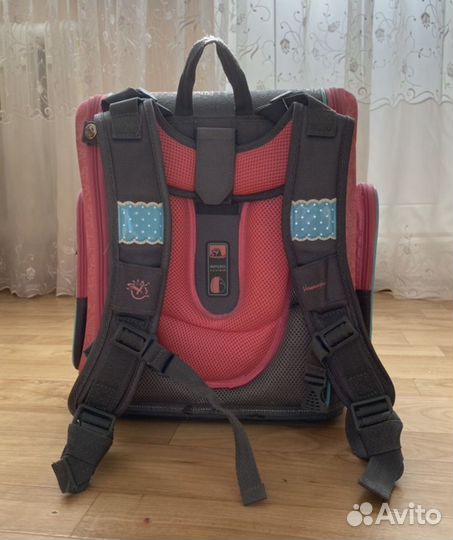 Рюкзак школьный для девочки