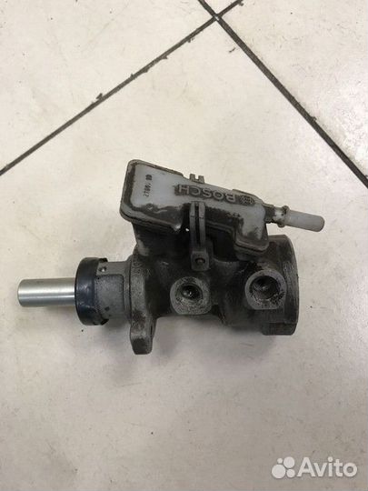 Главный тормозной цилиндр Ford Focus